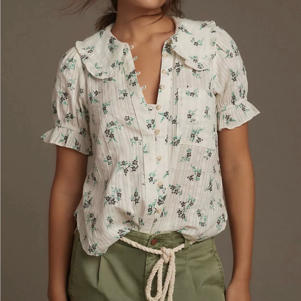EUC Pilcro Kiera collared button front blouse